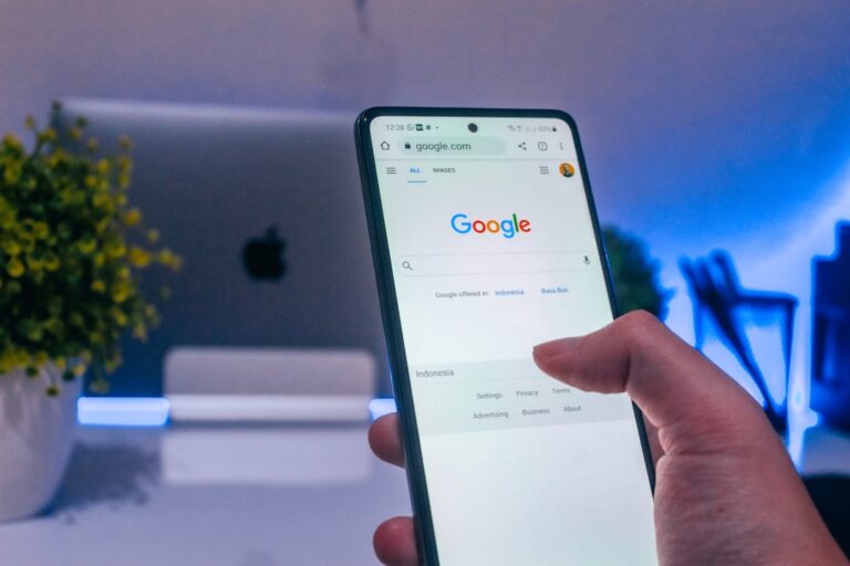 Navigating Google Ads: Tips for Beginners and Experts Alike